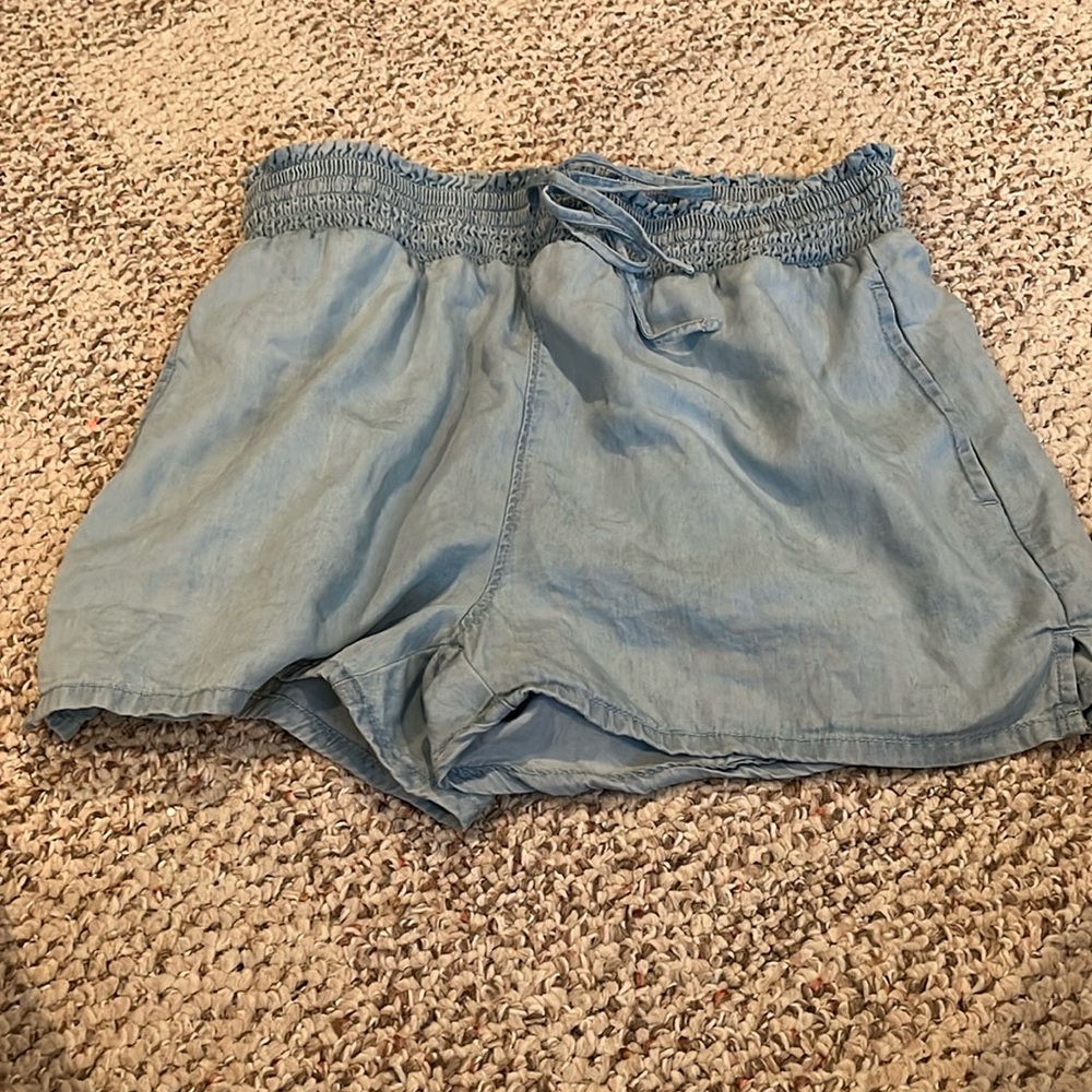So women’s shorts